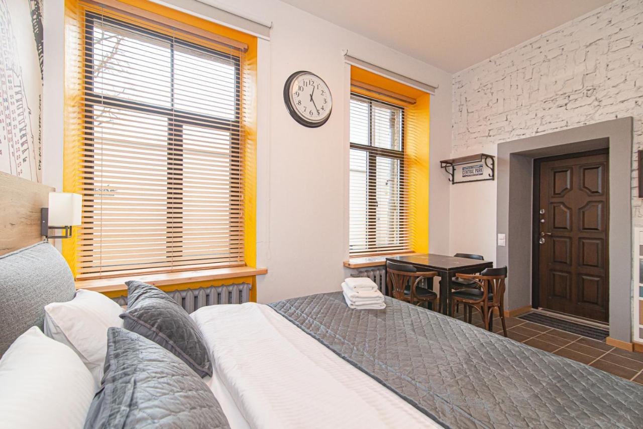 Modern Vilnius Old Town Apartment With Free Parking Exteriör bild